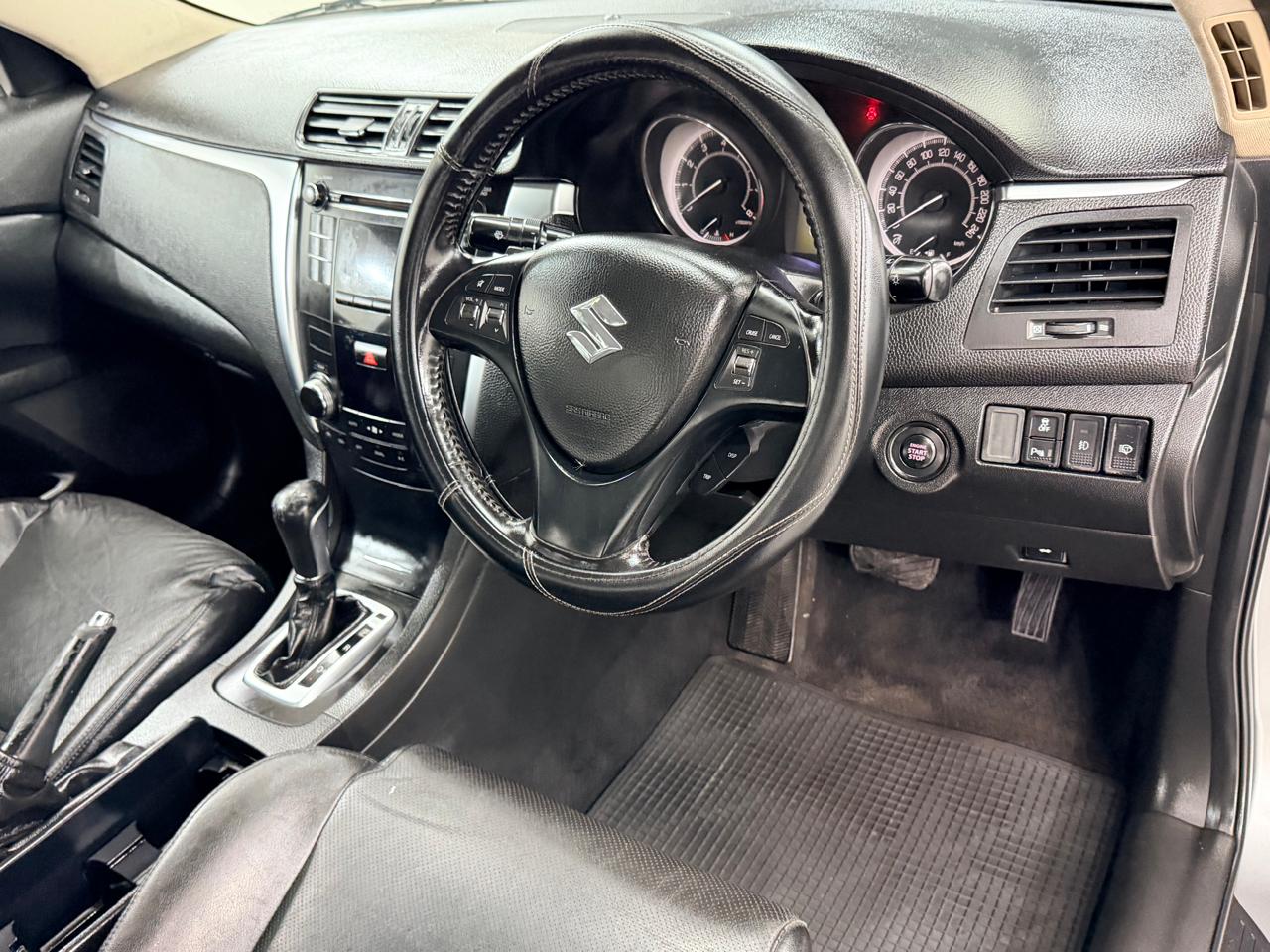 2012 Suzuki Kizashi Transmissionnull