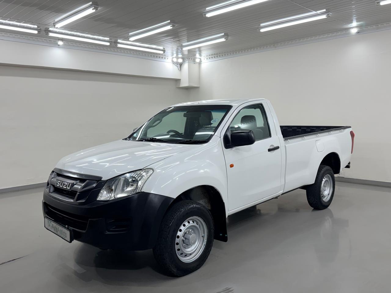 2016 Isuzu KB250 Fleetside Pick Up