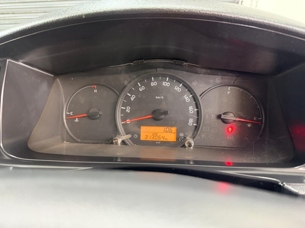 2023 Toyota Quantum Hiace 2.5 D4D Sesfikile