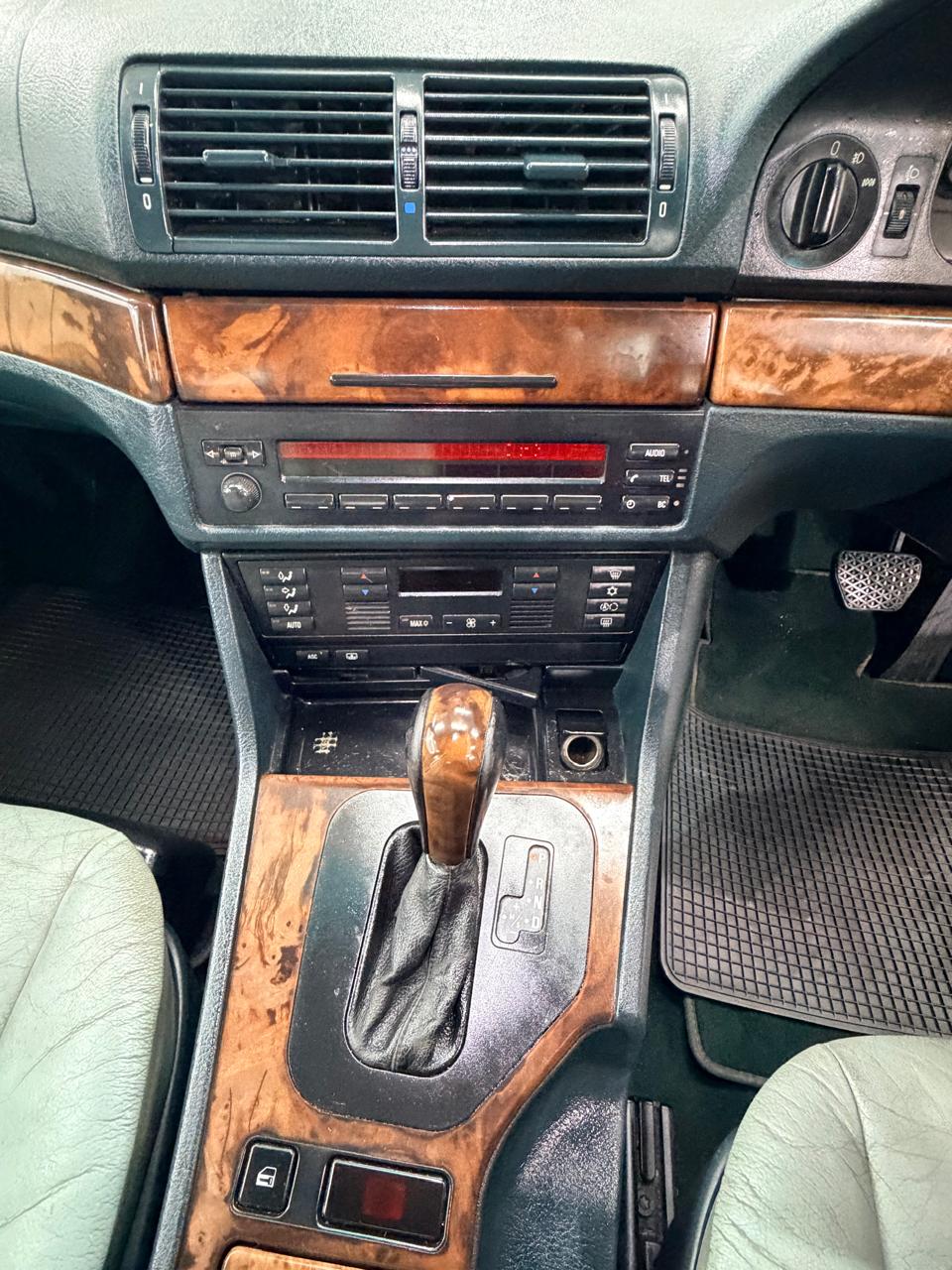 1992 BMW 530i Auto