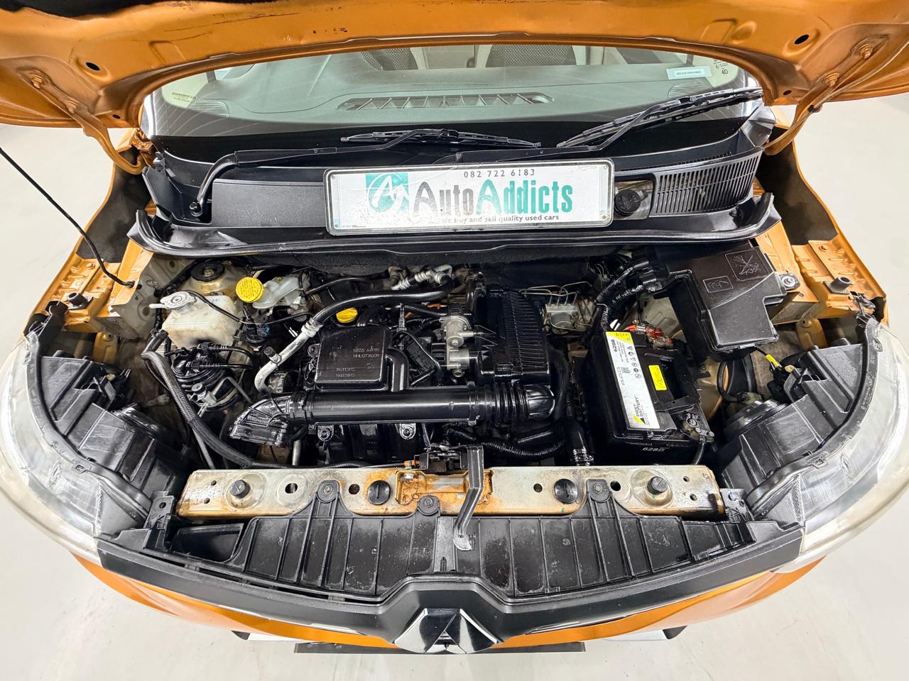 2020 Renault Triber 1.0 Prestige Intens