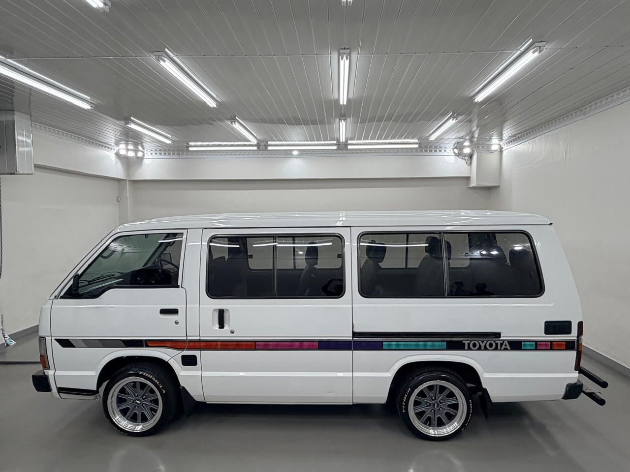 2005 Toyota Hiace 2.2 4Y