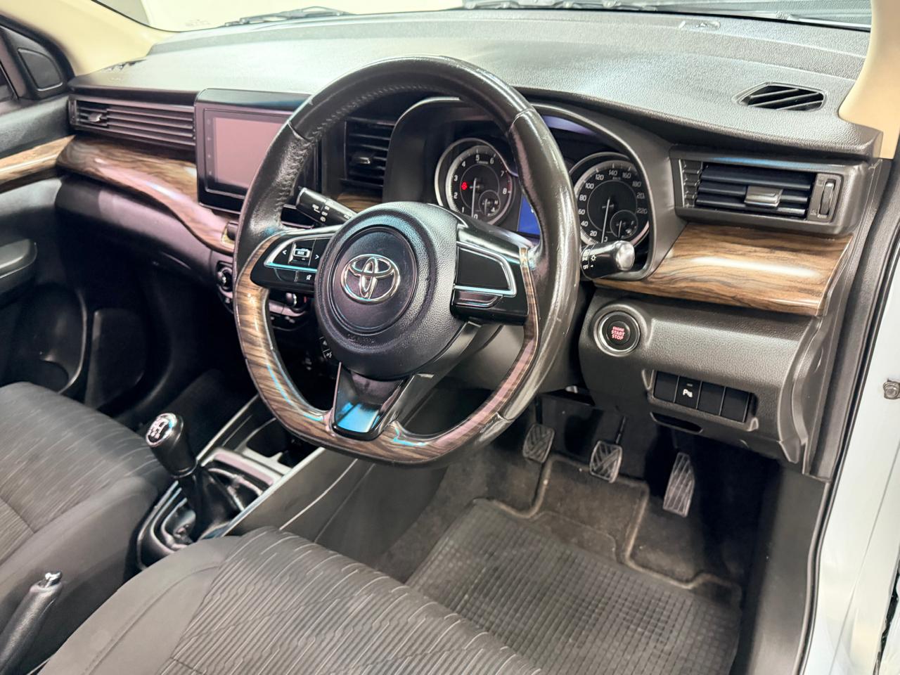 2023 Toyota Rumion 1.5TX