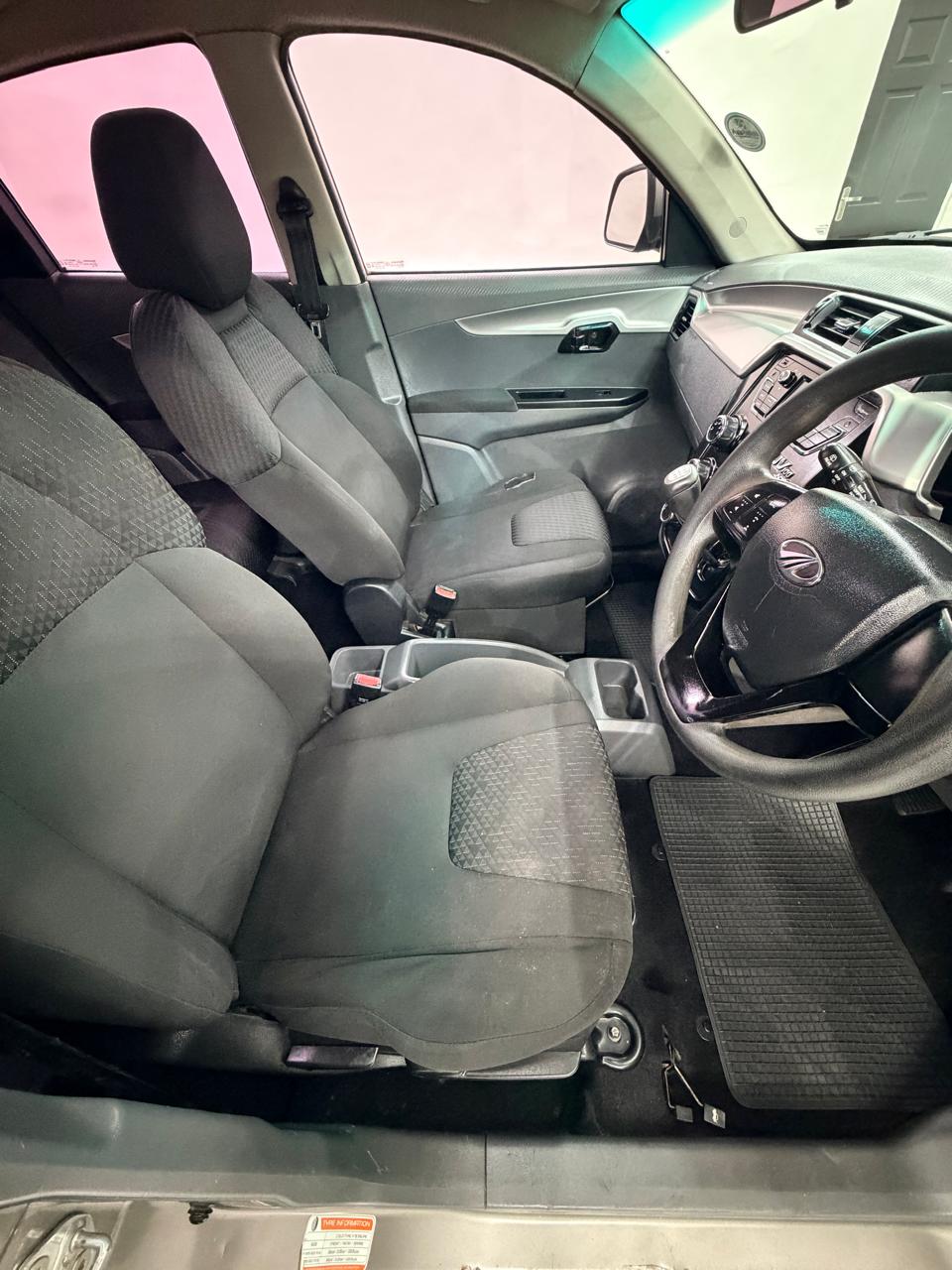 2019 Mahindra KUV 100 1.2 K6+ NXT