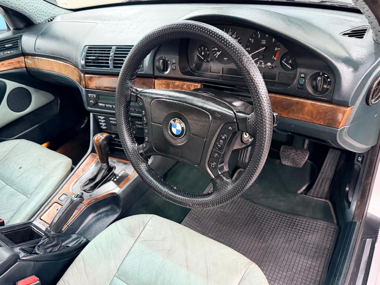 1992 BMW 530i Auto