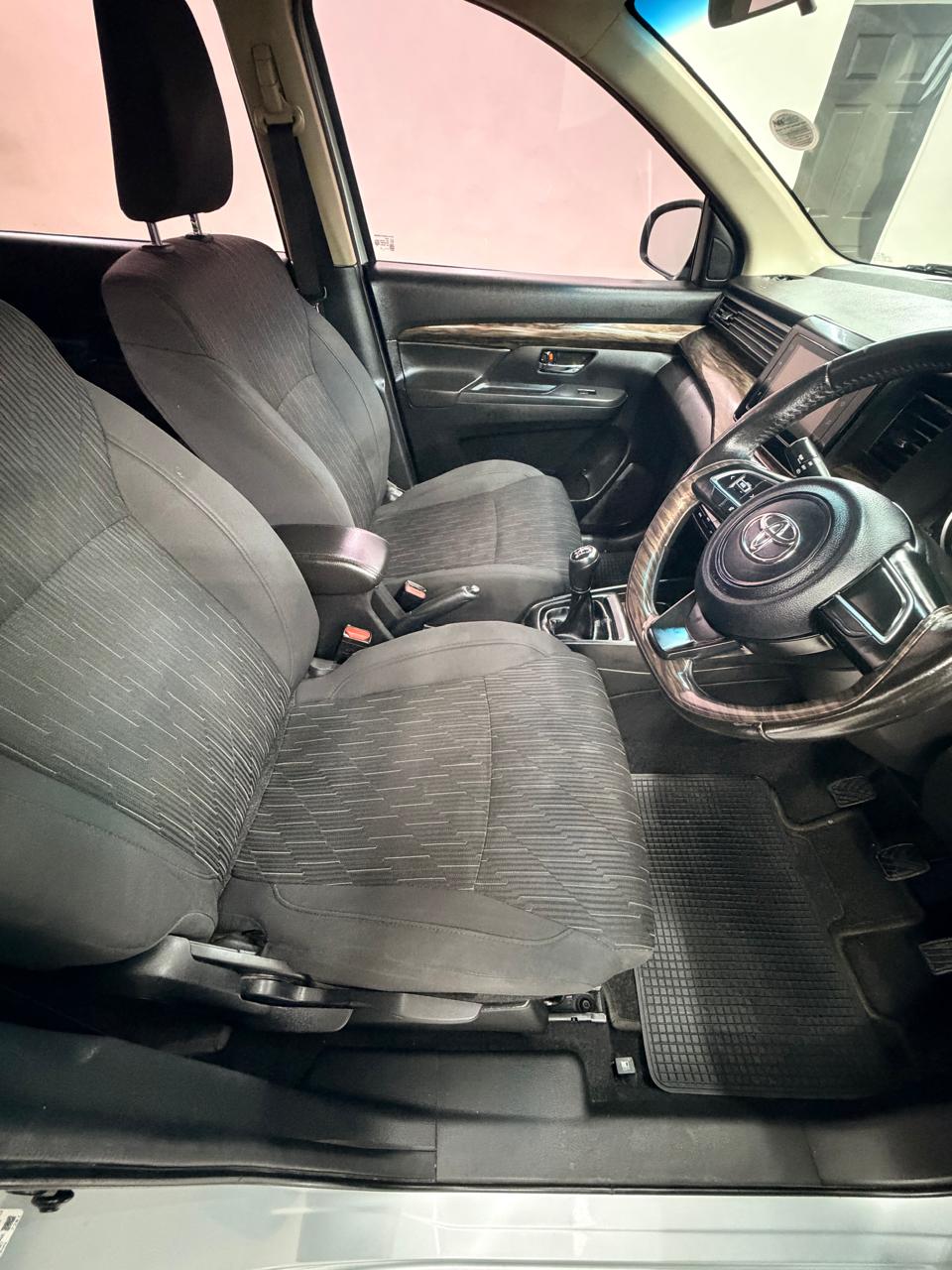 2023 Toyota Rumion 1.5TX