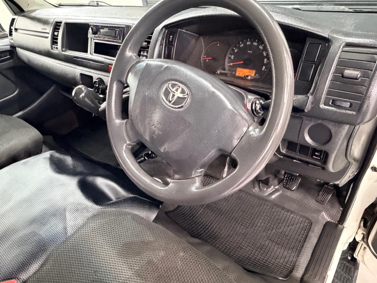 2023 Toyota Quantum Hiace 2.5 D4D Sesfikile