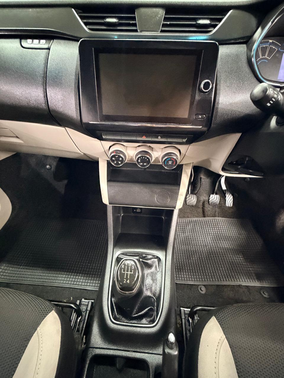 2020 Renault Triber 1.0 Dynamique Zen