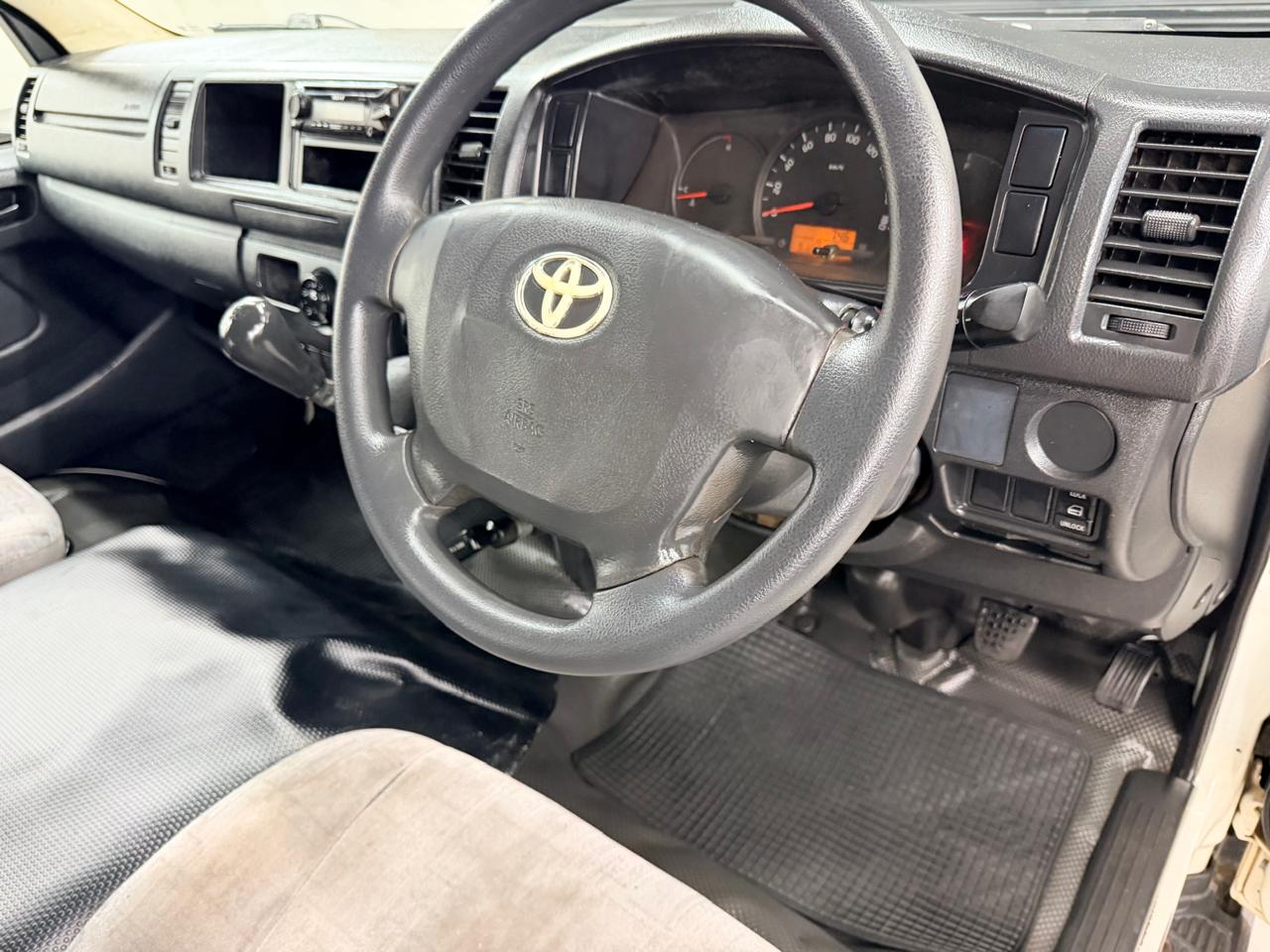 2021 Toyota Quantum Hiace 2.5 D4D Sesfikile